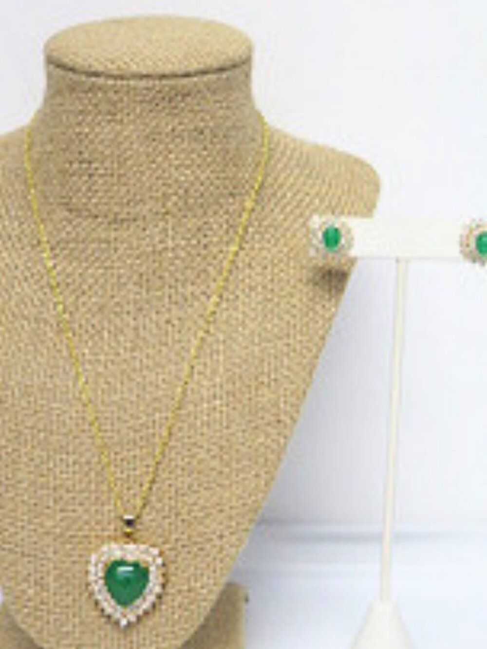 Vintage Green Rhinestone Heart Necklace Earrings Set Gold Tone Holiday Party